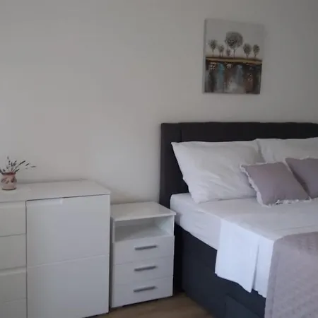 Venilia Apartmán *